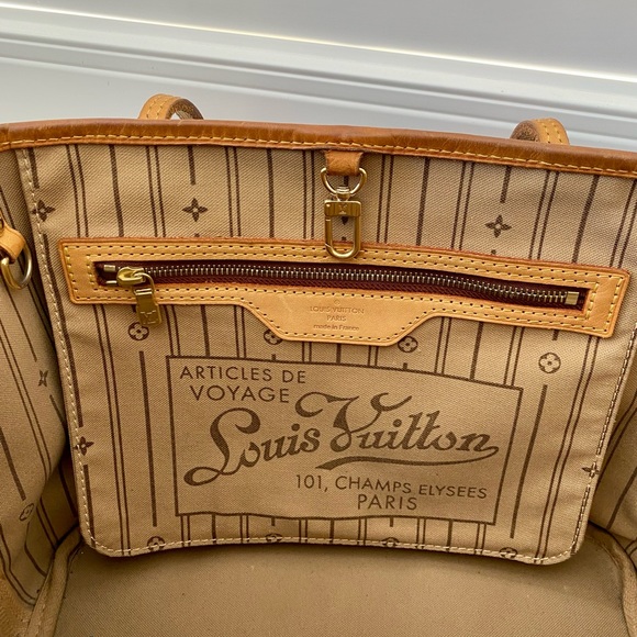 SOLD‼️ Louis Vuitton Monogram Neverfull PM Bag - Picture 9 of 17